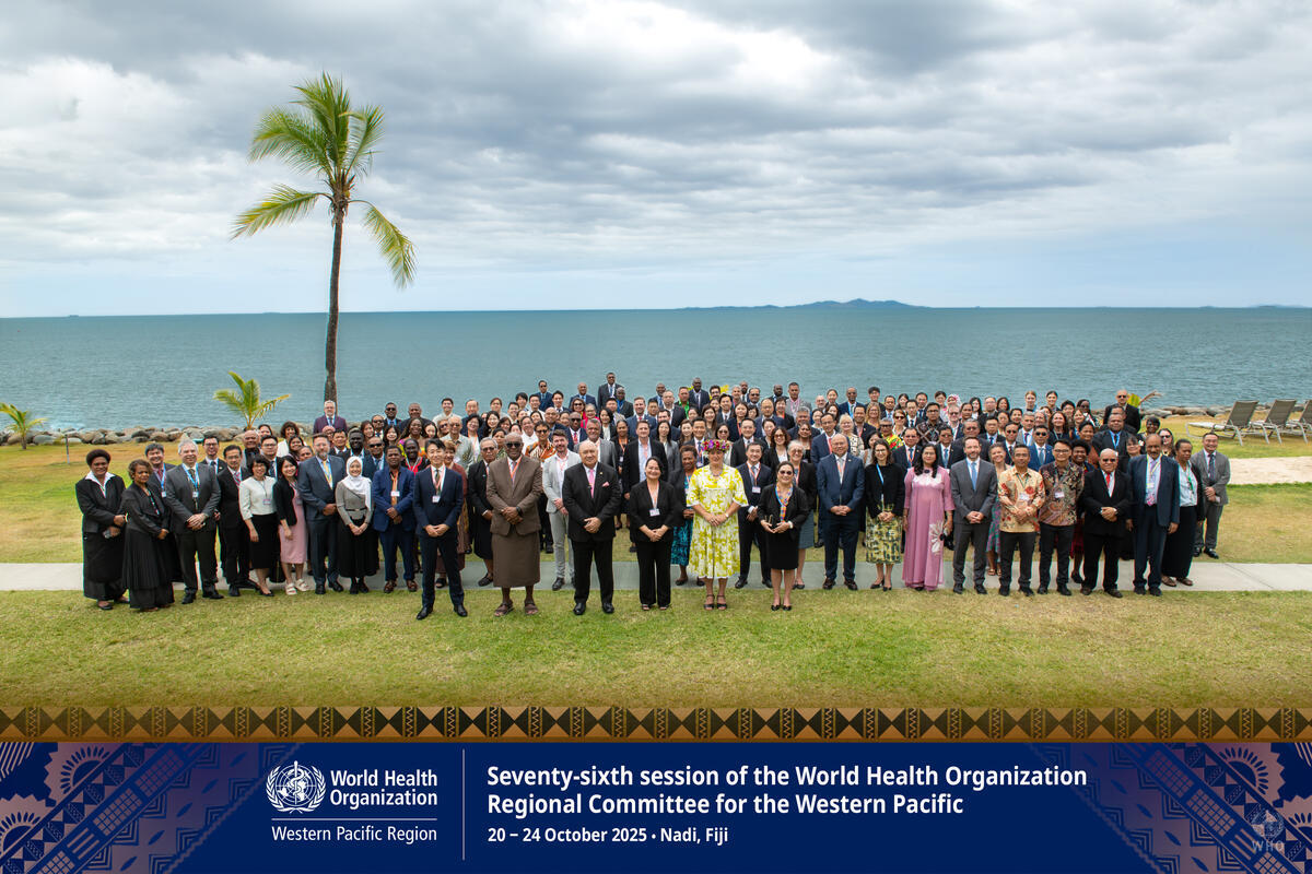 Group photo of delegates at 76RCM