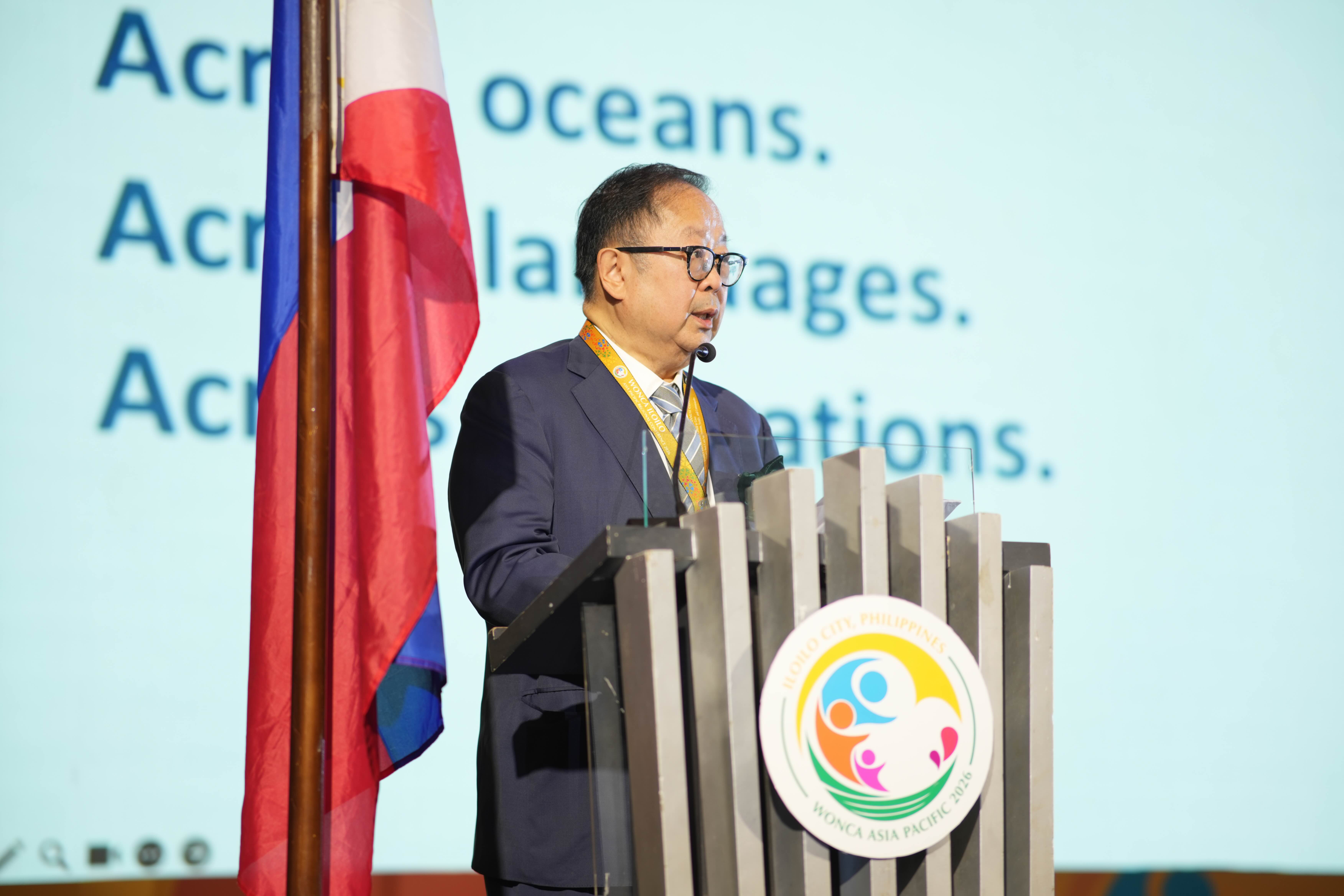 Dr Donald Li delivering the Wes Fabb Oration at the WONCA Asia Pacific Regional Conference 2026
